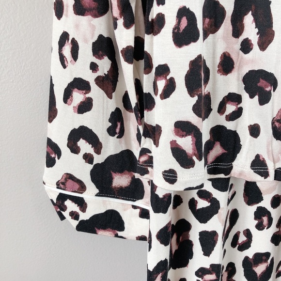 Stars Above Animal Print PJ set New with tags! Womens Pyjamas medium - Picture 8 of 16